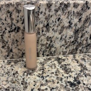 Haus labs triclone skin tech concealer 03 fair rosy